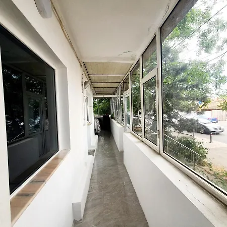 Apartament 2 Camere Zona Casa De Cultura Centru Διαμέρισμα *